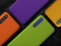   Samsung      . Realme      