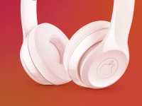 Apple      AirPods Studio