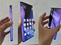  Xiaomi Mi Mix Alpha   700 .     