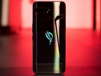 Новейший смартфон Asus ROG Phone 3 с 12 ГБ ОЗУ демонстрирует свои возможности