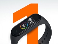 Xiaomi Mi Band 4    -  