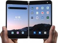        Microsoft Surface Duo