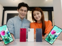  LG Q92:       IPS-