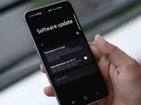 63    Samsung  Android 11. 