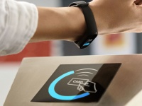 Xiaomi     - Mi Smart Band 4 NFC    