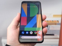   Fortnite  Google Play   Netflix, Spotify  Tinder