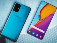 Samsung    Galaxy S21:   ?