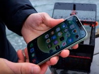 ,  : Apple iPhone 12       