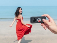 Fly Technology    Insta360 One X2