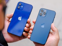 IPhone 12 vs iPhone 12 Pro.   ?