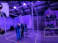 Samsung     Galaxy S21   