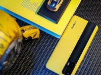     1    Realme GT 5G