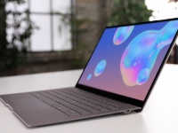   Samsung Exynos  GPU AMD  Windows 10   