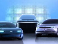      Apple     Foxconn  Magna