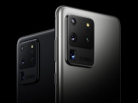 Samsung Galaxy S20 Ultra         Galaxy S21  