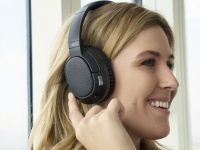   :    Sennheiser  Bowers & Wilkins    !