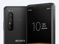  Sony Xperia Pro   : -