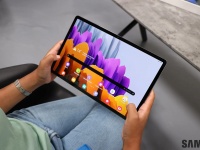 Samsung Galaxy Tab S8 Ultra       Android