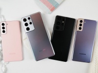 Samsung        Galaxy S21