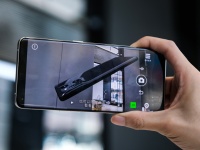 OPPO         CybeReal AR