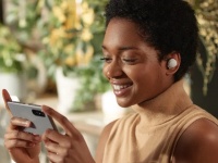 Sony    WF-1000XM4   ,    IPX4   LDAC