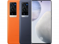   Vivo X60t Pro+   Snapdragon 888  120- 