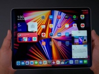 Apple    iPad Pro  