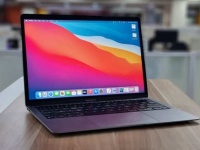    Qualcomm    ,    Apple M1