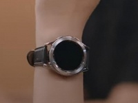   Samsung Galaxy Watch 4 Classic :      