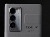 Snapdragon 870, 50 , 4500   65 .   Realme GT Master Exploration Edition