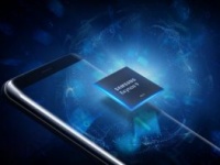 Xiaomi Mi 12      LPDDR5X