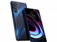   Motorola Edge (2021)   Snapdragon 778G  144- 