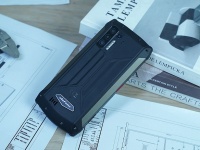     13 200 :     Ulefone Power Armor 13