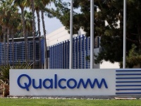  Renault Megane    Qualcomm