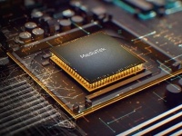  MediaTek    Dimensity 2000,      Qualcomm
