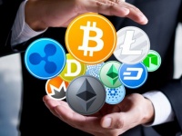    : Bitcoin    $52 .,  Ethereum   24%  