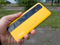   realme GT -     