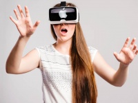 VR- Apple   Micro OLED    3000   