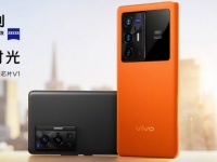     Vivo  X70 Pro  X70 Pro+