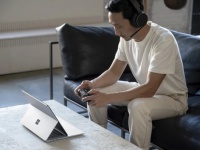 Microsoft  Surface Laptop Studio      GeForce RTX