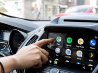 Google    Android Auto    Google Assistant