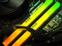  IRDM RGB DDR4 -     