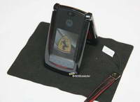 Motorola RAZR2 V9 Ferrari Edition