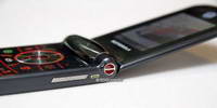 Motorola RAZR2 V9 Ferrari Edition