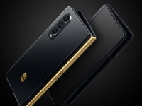  Samsung W22 5G       IPX8   S Pen