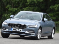 SMARTlife: Volvo S90  ,      iPhone 13