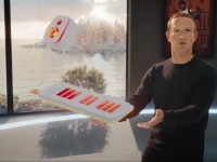 Facebook  ,   AR/VR- Project Cambria