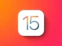 Apple   iOS 15.1.1,        iPhone 12  iPhone 13