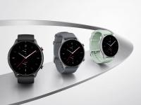 Amazfit  Huawei          .  Apple  Samsung