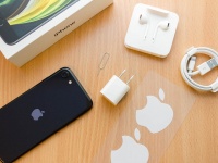  iPhone SE      2022 .   ,      5G